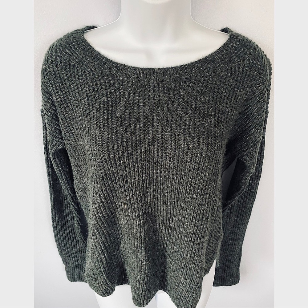 Express Pullover Sweater - Picture 3 of 7